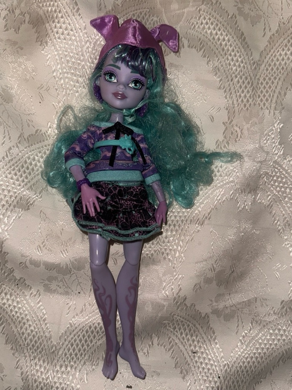 Monster high creepover doll